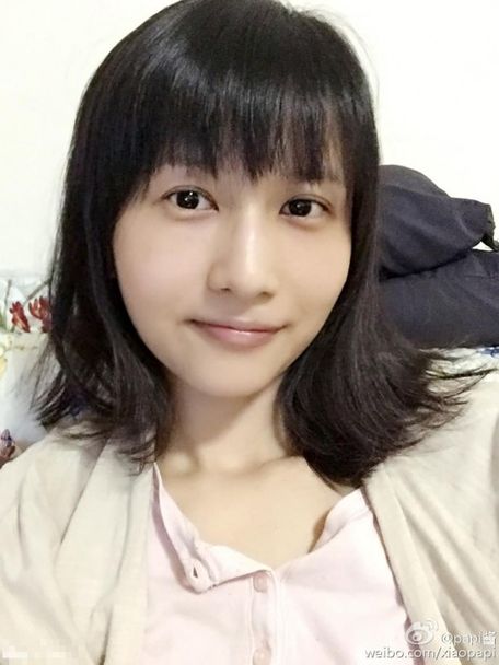 怎么当网红呢 t01118deb6e5fc4b097.jpg?size=550x733